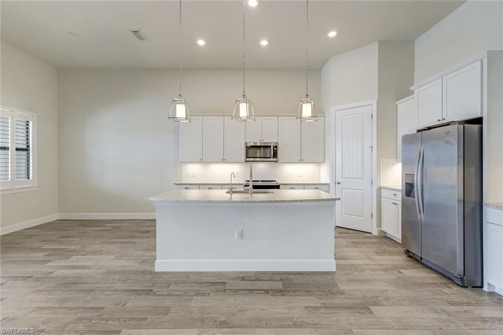 17146 Ashcomb Way, Estero, FL 33928-17