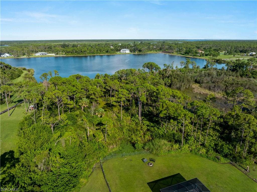 9016 Falcon Ct, Venice, FL 34293-12