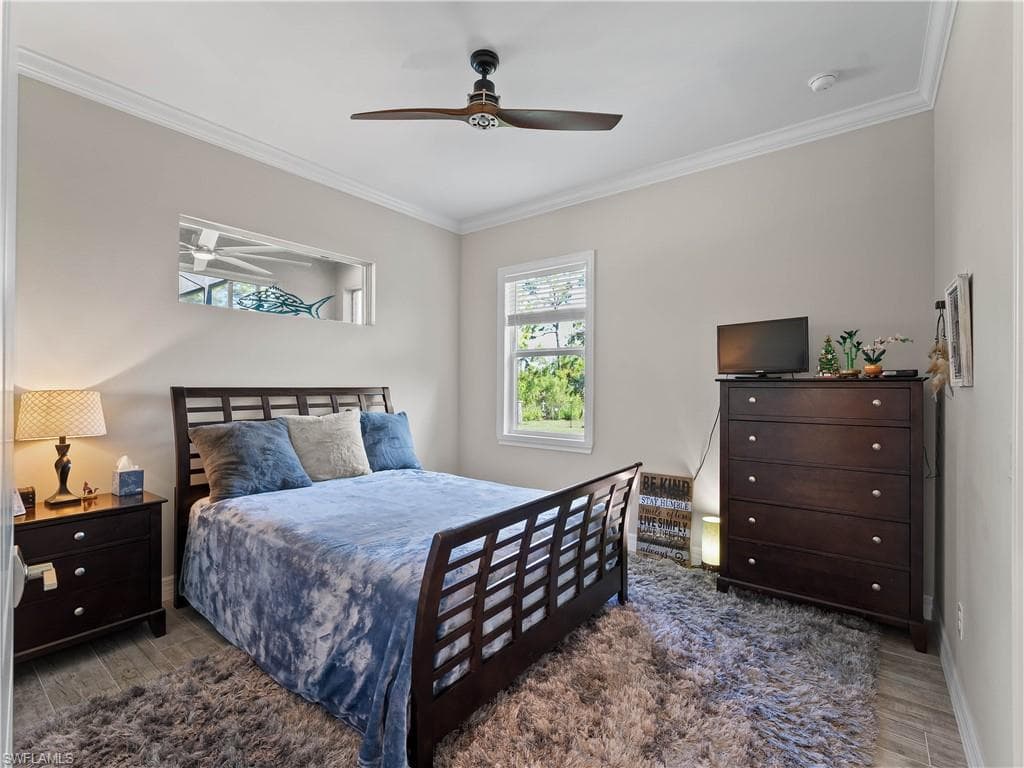 9016 Falcon Ct, Venice, FL 34293-28