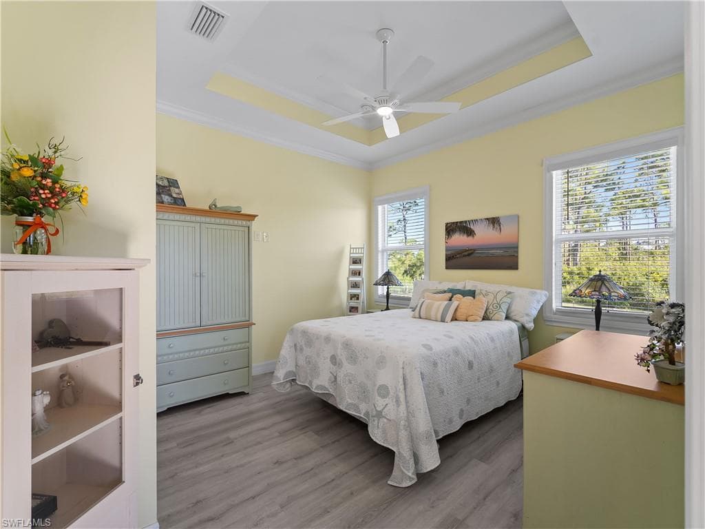 9016 Falcon Ct, Venice, FL 34293-39