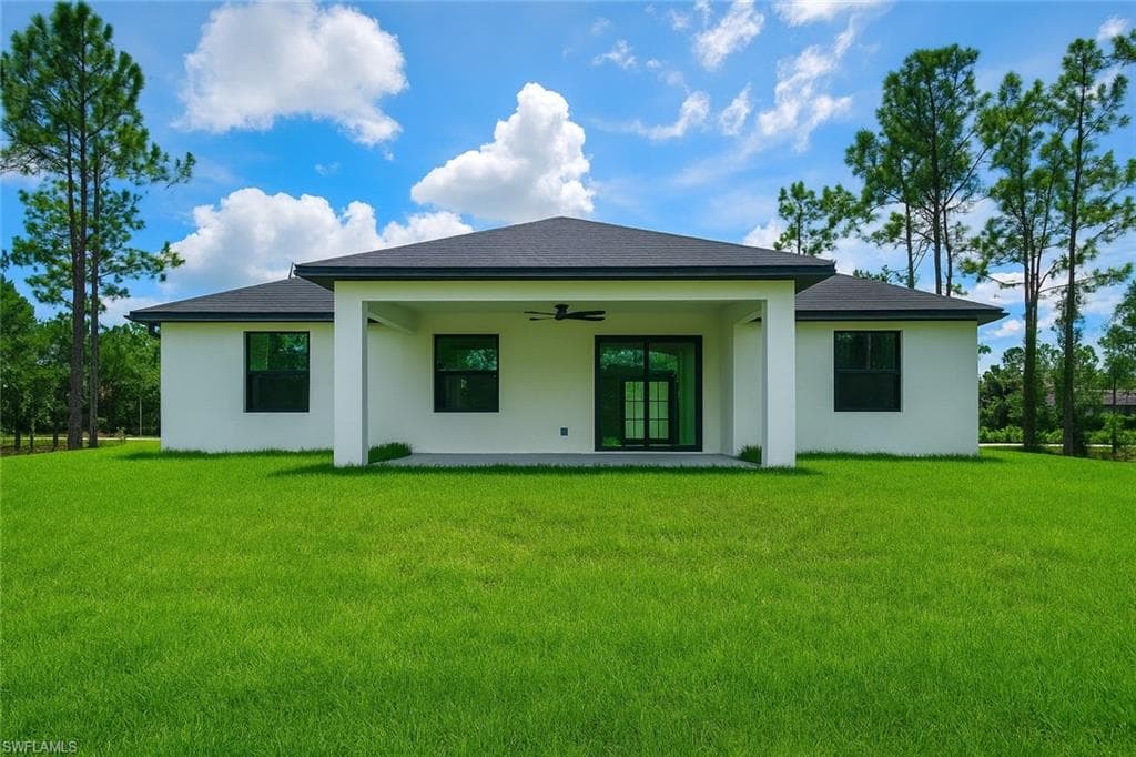529 Allison St E, Lehigh Acres, FL 33974-44