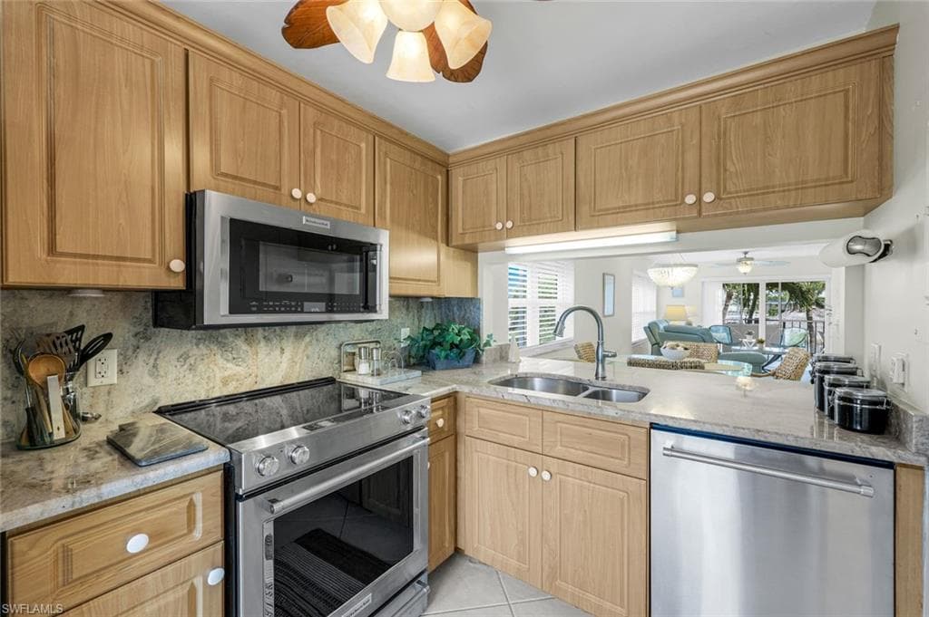 1041 Swallow Ave 202, Marco Island, FL 34145-10