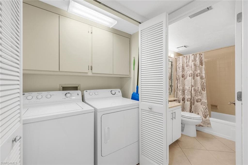 1041 Swallow Ave 202, Marco Island, FL 34145-16