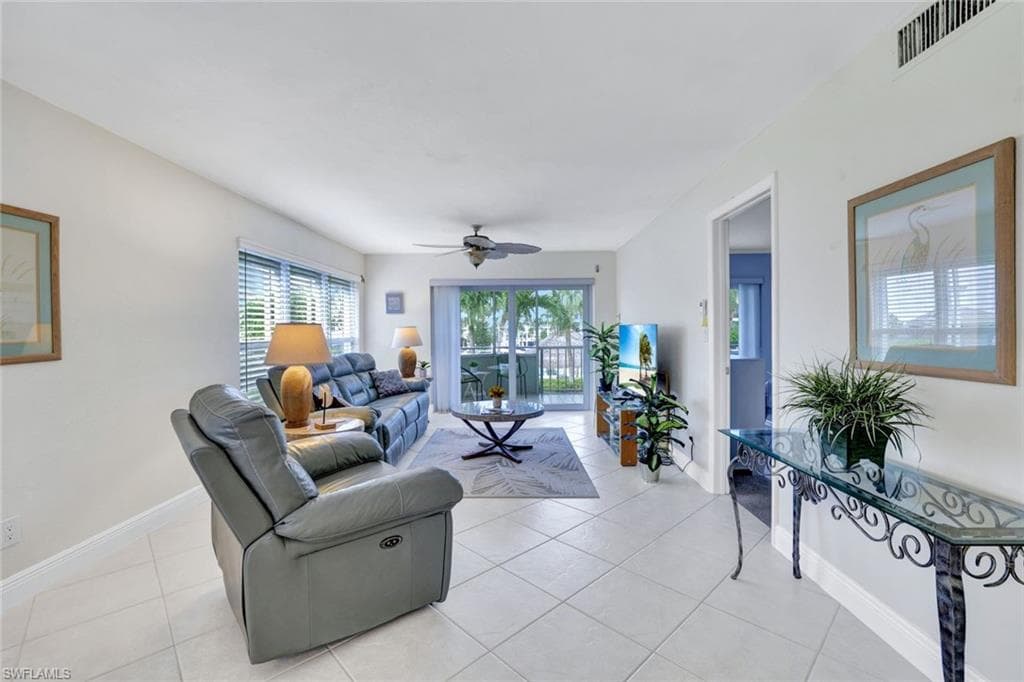 1041 Swallow Ave 202, Marco Island, FL 34145-4