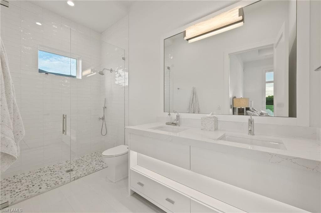 6253 Highcroft Dr, Naples, FL 34119-27