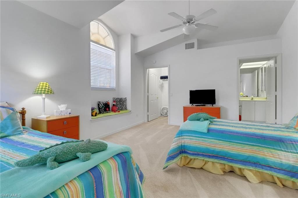 6180 Reserve Cir 203, Naples, FL 34119-17