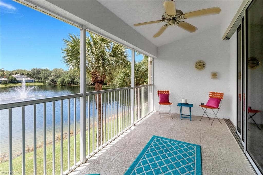 6180 Reserve Cir 203, Naples, FL 34119-25