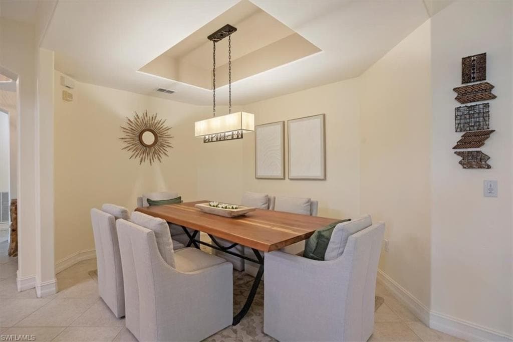 1760 Tarpon Bay Dr S 102, Naples, FL 34119-12