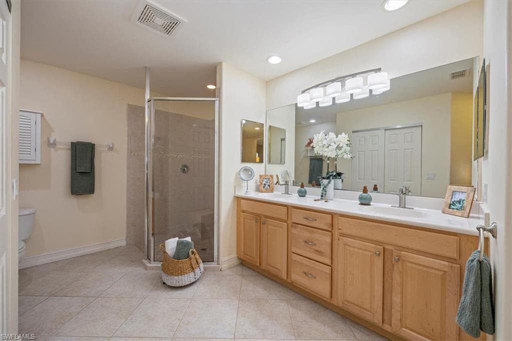 1760 Tarpon Bay Dr S 102, Naples, FL 34119-19