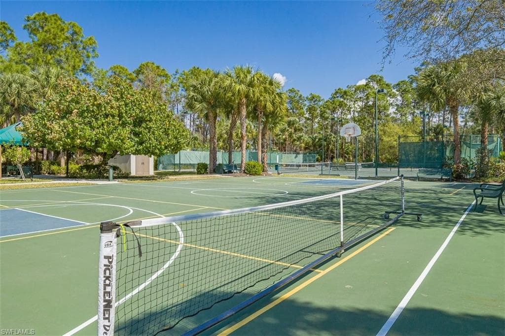 1760 Tarpon Bay Dr S 102, Naples, FL 34119-36