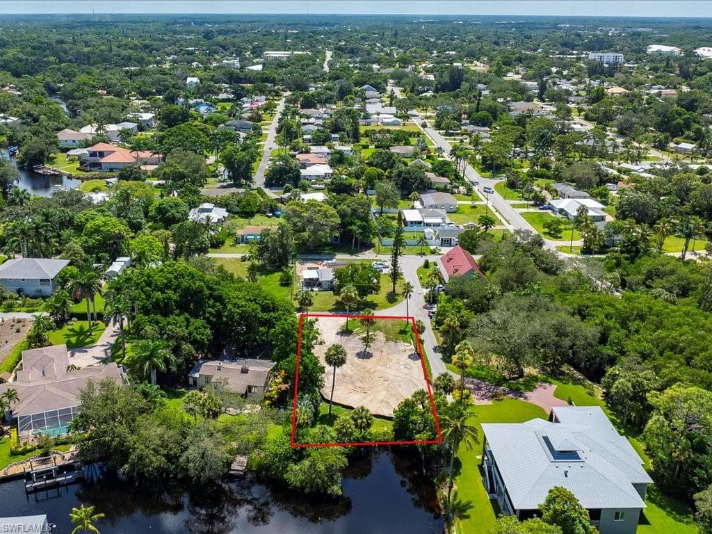 27207 Rio Vista Cir, Bonita Springs, FL 34135-18