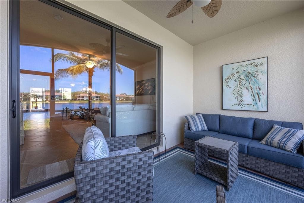 9517 Avellino Way 2215, Naples, FL 34113-20
