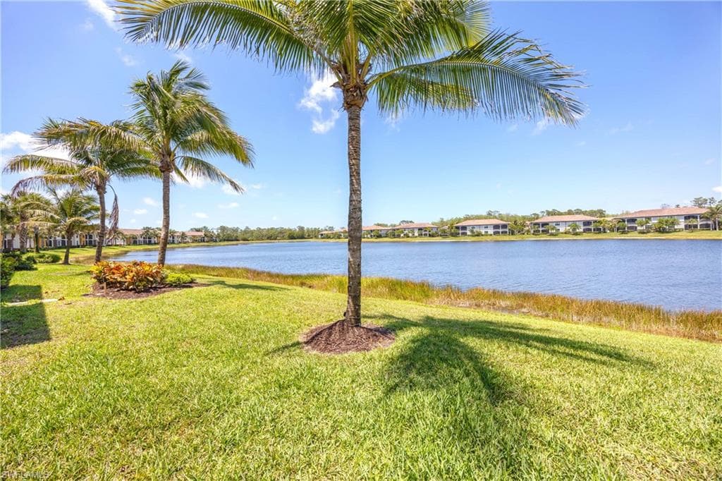 9517 Avellino Way 2215, Naples, FL 34113-30