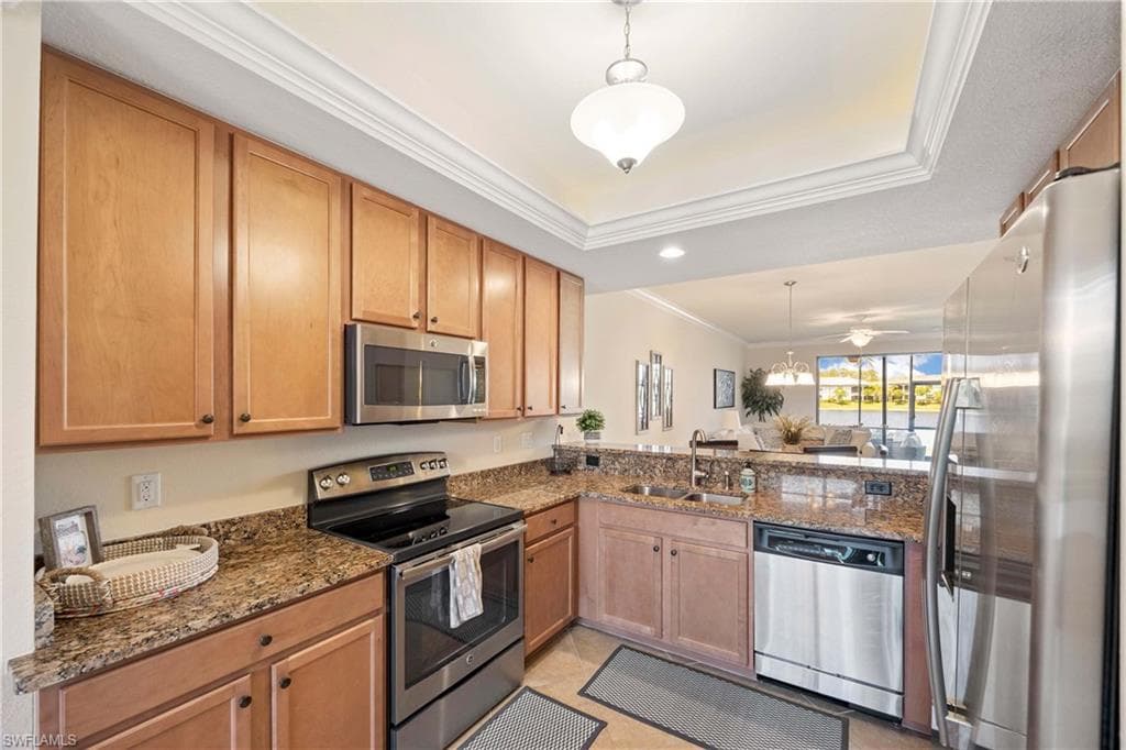 9517 Avellino Way 2215, Naples, FL 34113-6