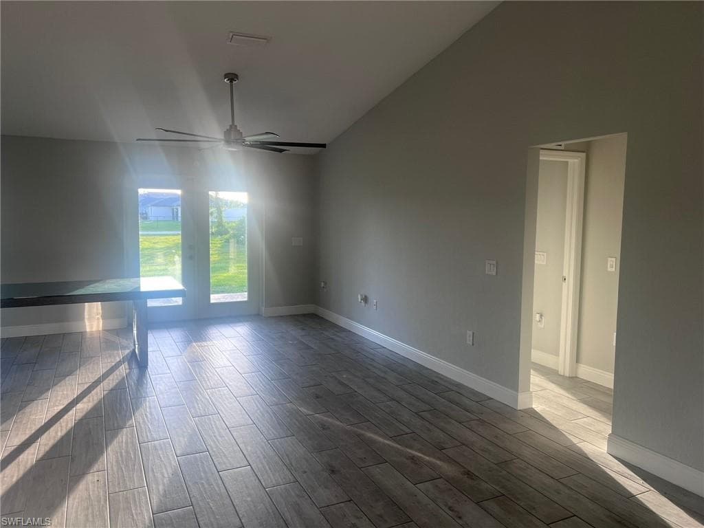 2422 21st Ave, Cape Coral, FL 33993-16