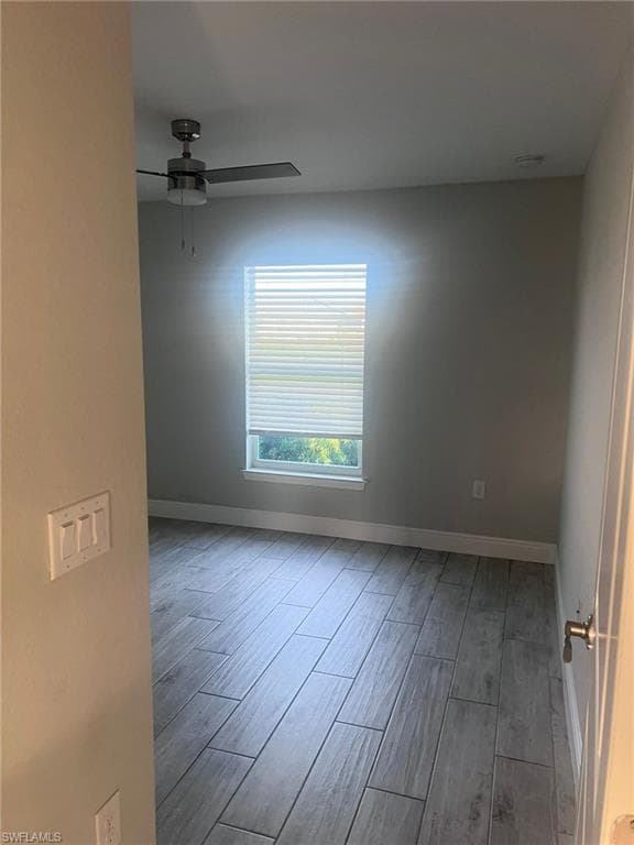 2422 21st Ave, Cape Coral, FL 33993-23
