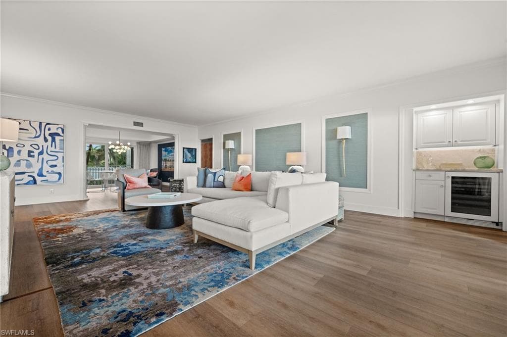 2901 Gulf Shore Blvd N 101s, Naples, FL 34103-19