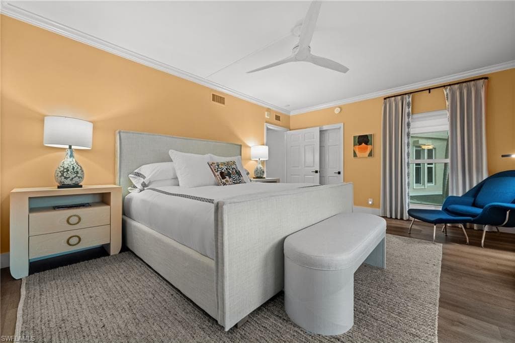 2901 Gulf Shore Blvd N 101s, Naples, FL 34103-43