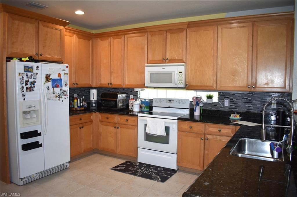 3424 Dandolo Cir, Cape Coral, FL 33909-7