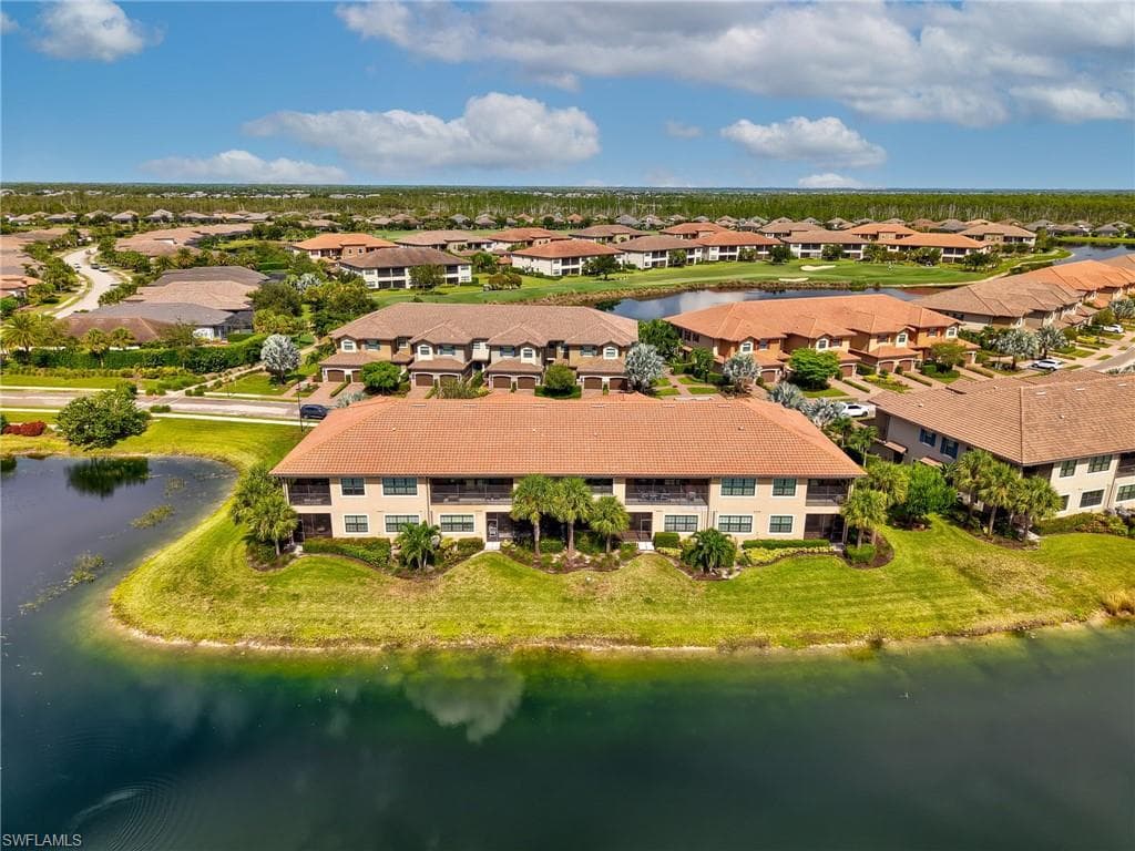 9685 Montelanico Loop SE 202, Naples, FL 34119-33