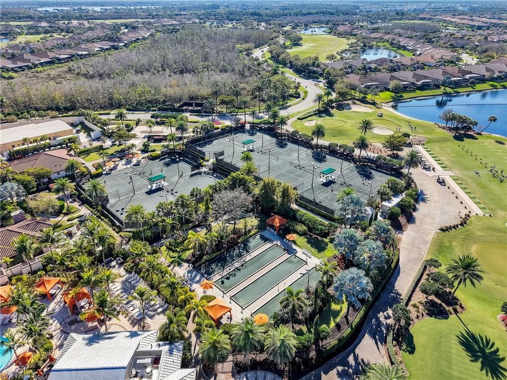 9685 Montelanico Loop SE 202, Naples, FL 34119-39