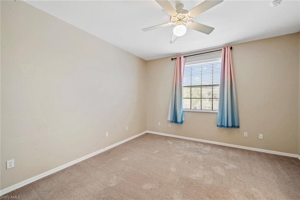 15662 Summit Place Cir 385, Naples, FL 34119-36