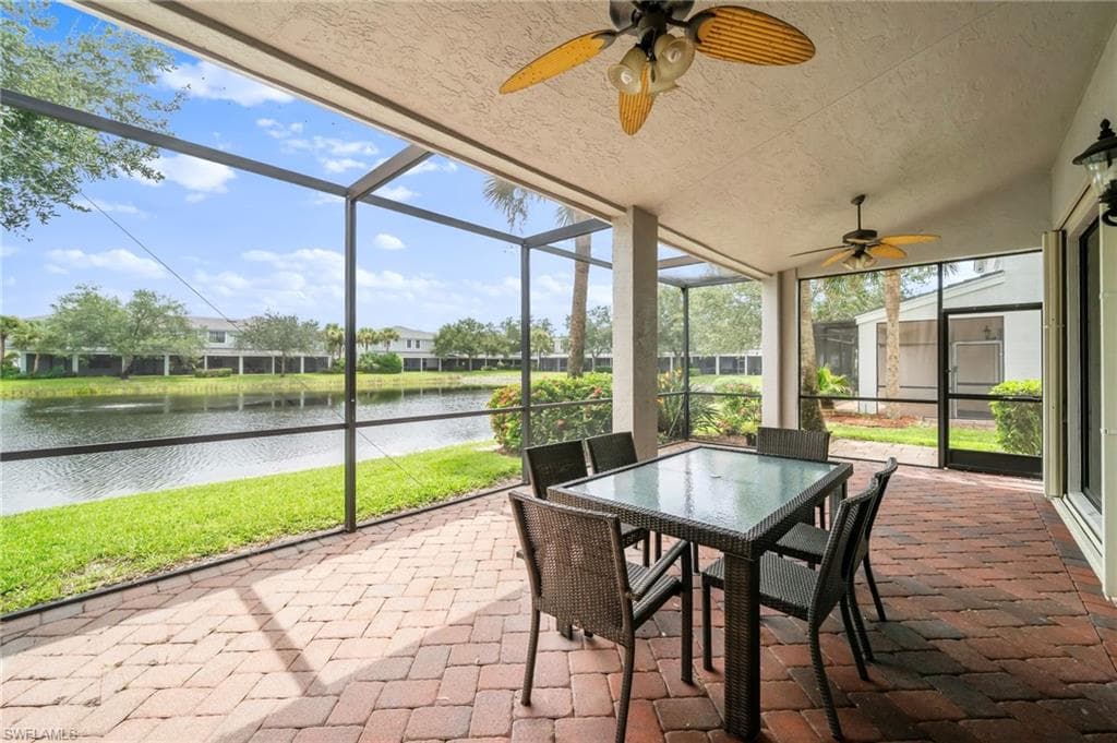 15662 Summit Place Cir 385, Naples, FL 34119-42