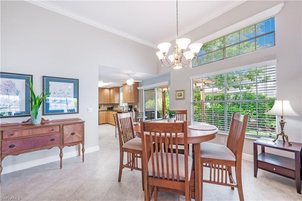 6610 Ilex Cir, Naples, FL 34109-6