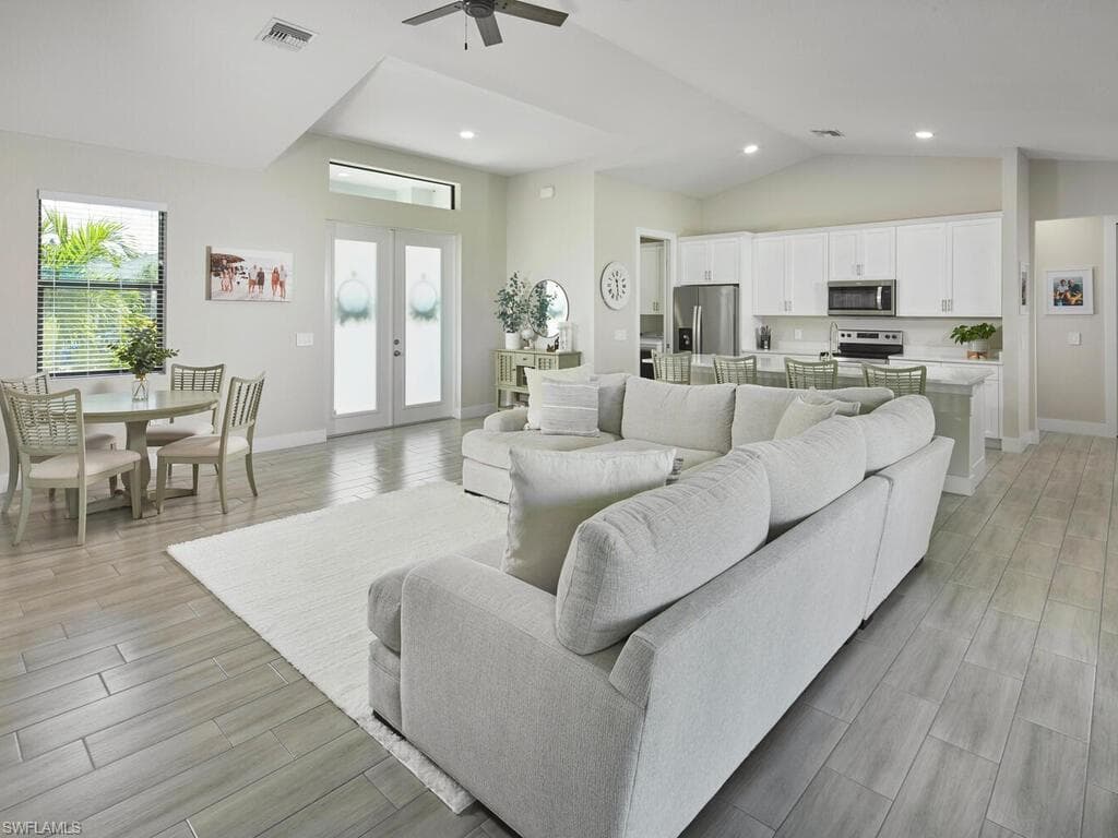 23240 El Dorado Ave, Bonita Springs, FL 34134-5