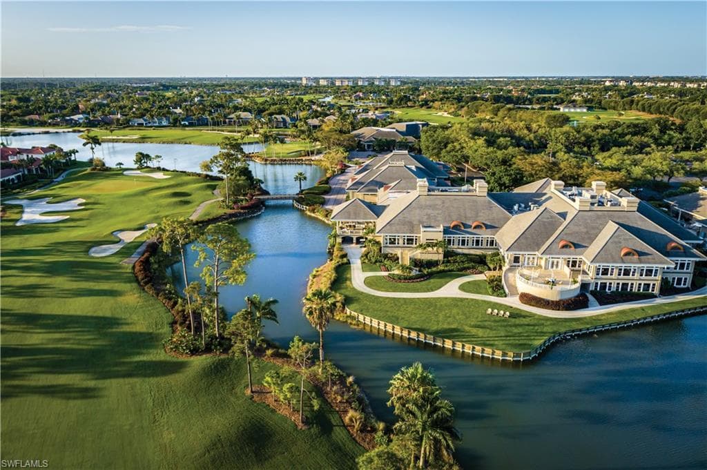 2243 Residence Cir, Naples, FL 34105-43