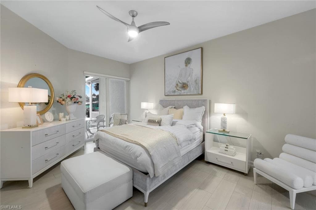 9172 Las Maderas Dr, Bonita Springs, FL 34135-15