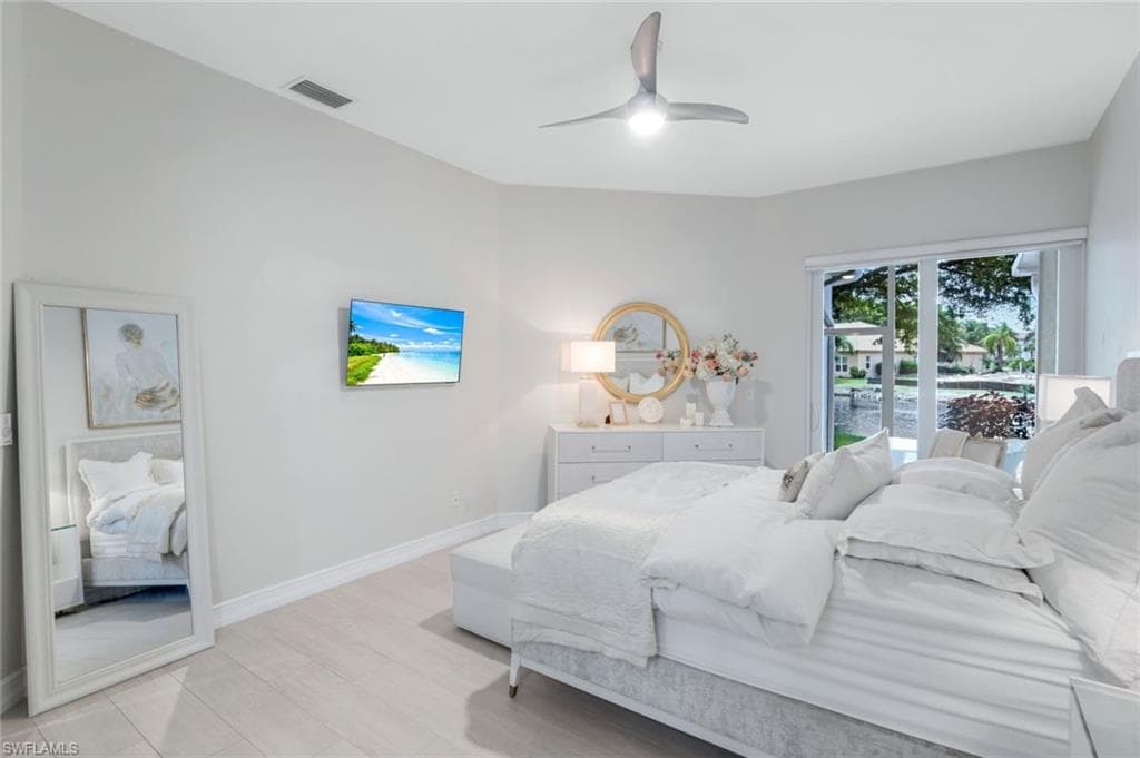 9172 Las Maderas Dr, Bonita Springs, FL 34135-16