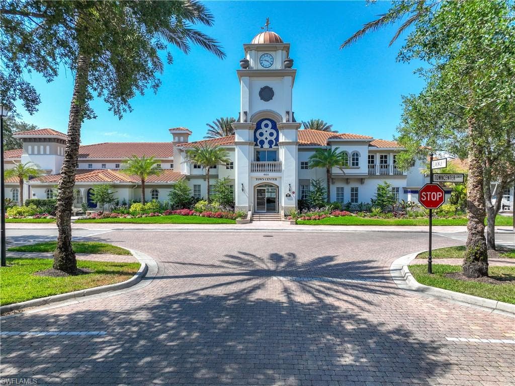 3608 Exuma Way, Naples, FL 34119-26