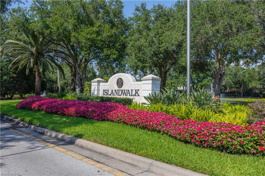 3608 Exuma Way, Naples, FL 34119-3