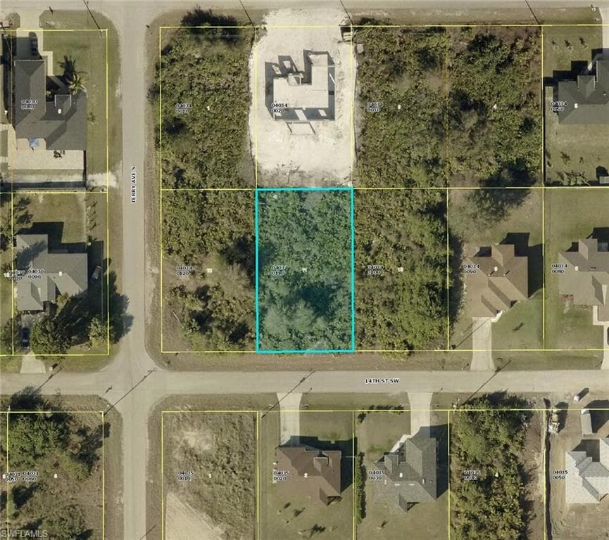 3508 14th St SW, Lehigh Acres, FL 33976-3