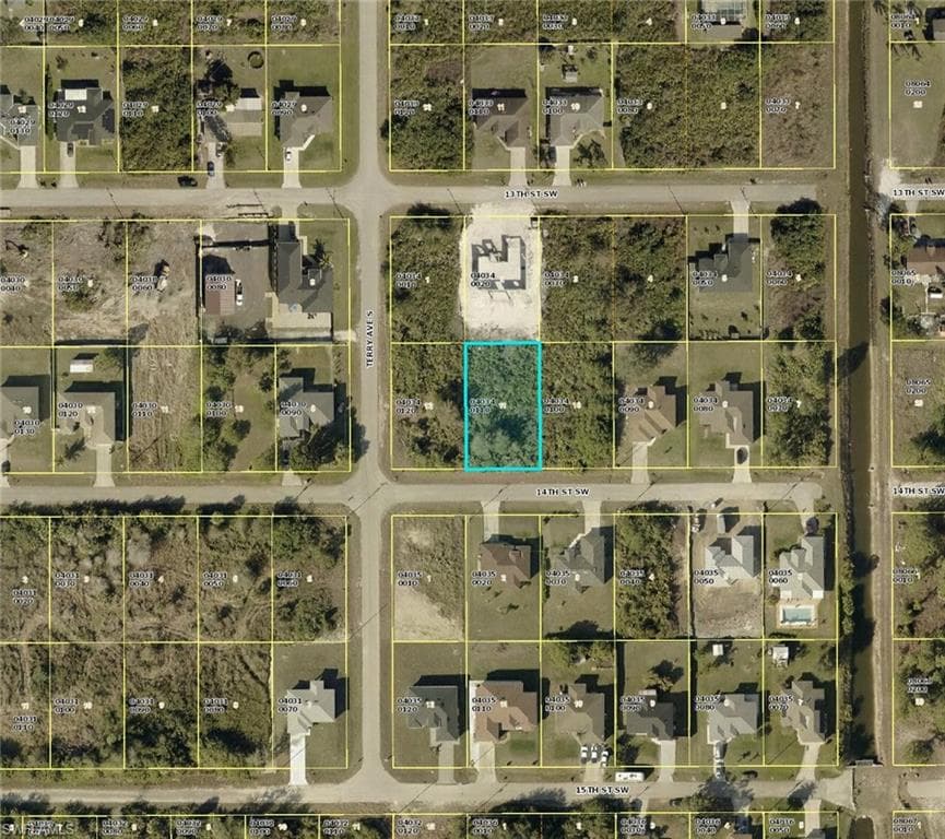 3508 14th St SW, Lehigh Acres, FL 33976-4