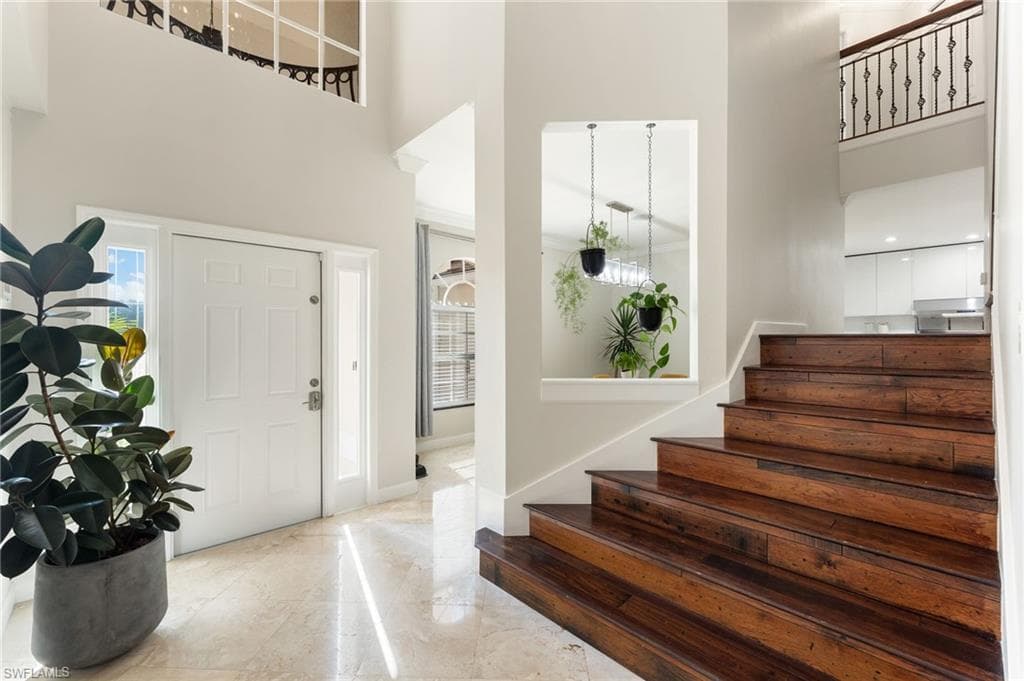 2384 Heritage Greens Dr, Naples, FL 34119-25