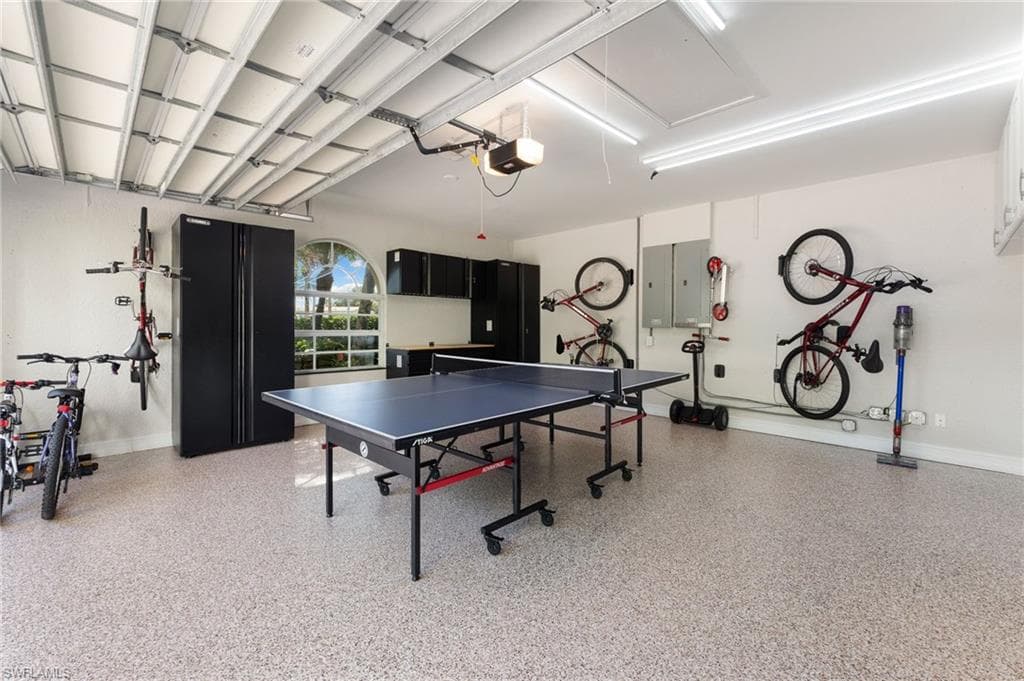 2384 Heritage Greens Dr, Naples, FL 34119-39
