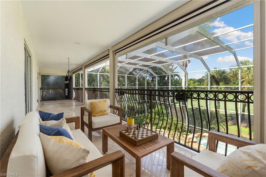 2384 Heritage Greens Dr, Naples, FL 34119-51
