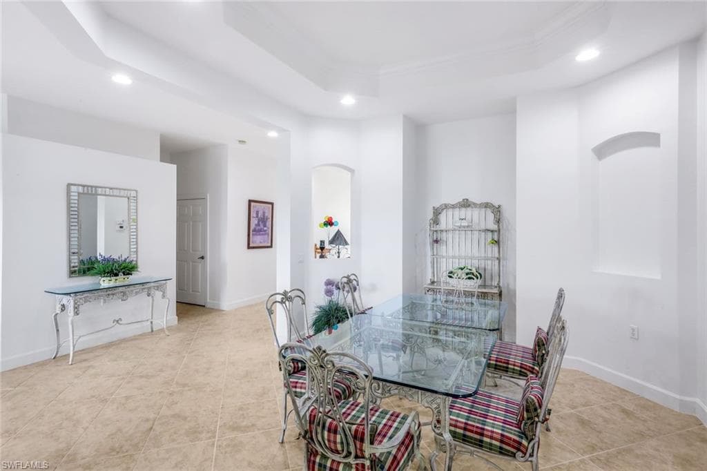 10341 Autumn Breeze Dr 201, Estero, FL 34135-10