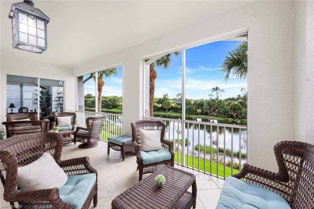 10341 Autumn Breeze Dr 201, Estero, FL 34135-32