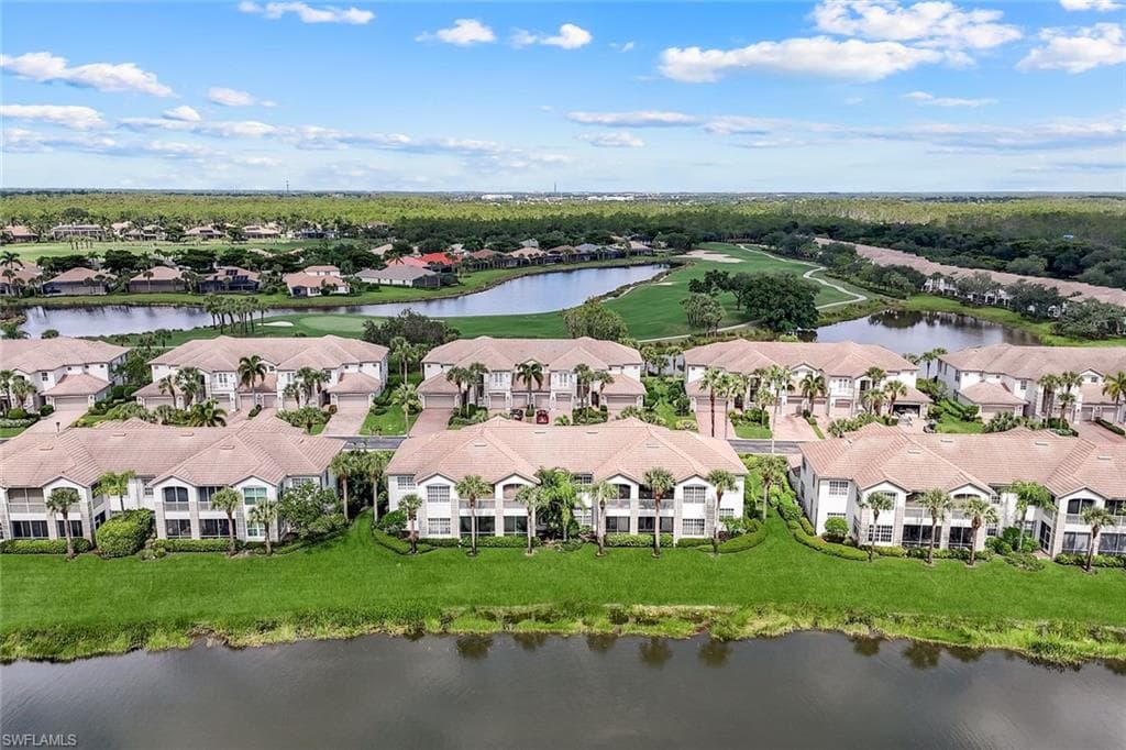 10341 Autumn Breeze Dr 201, Estero, FL 34135-33