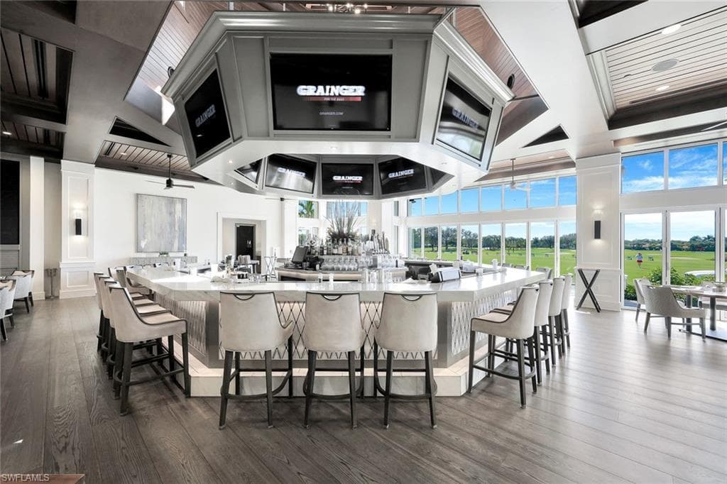 10341 Autumn Breeze Dr 201, Estero, FL 34135-36