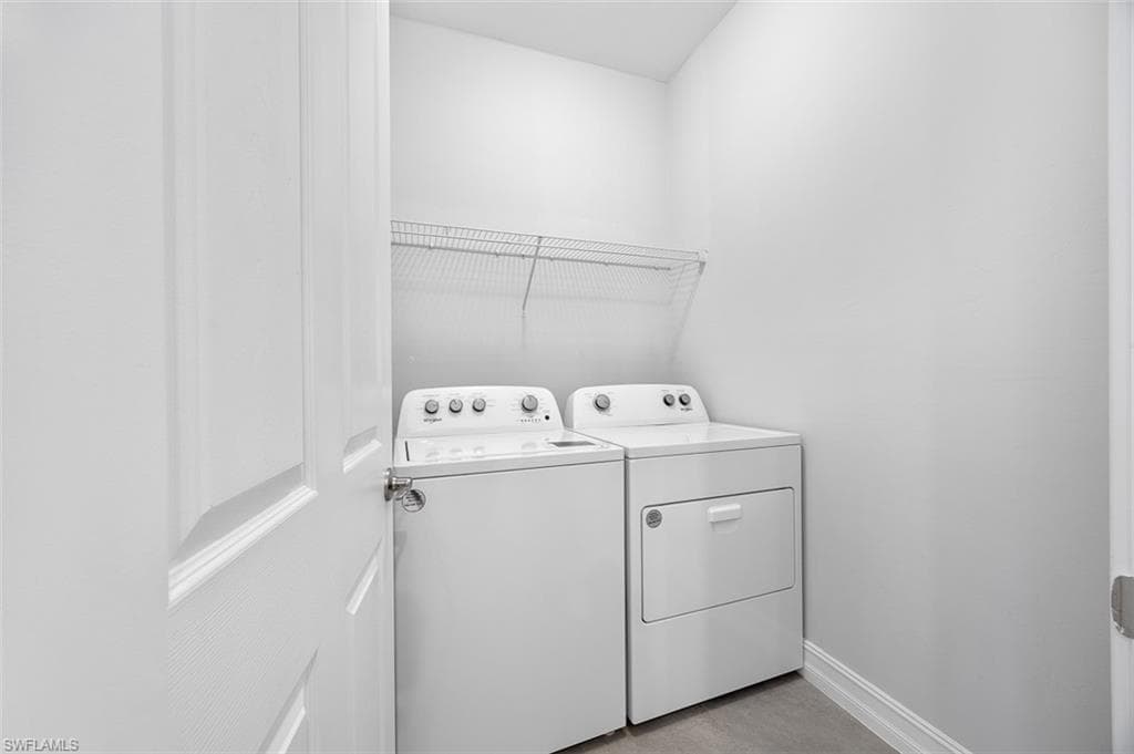 1069 Tranquil Brook Dr, Naples, FL 34114-18