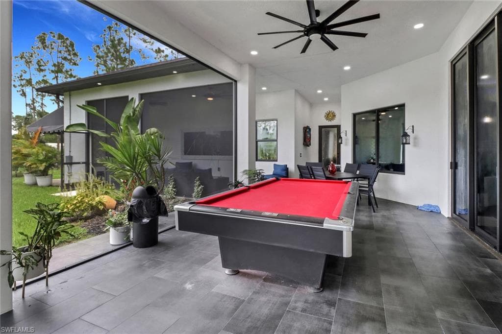 3737 14th Ave NE, Naples, FL 34120-26