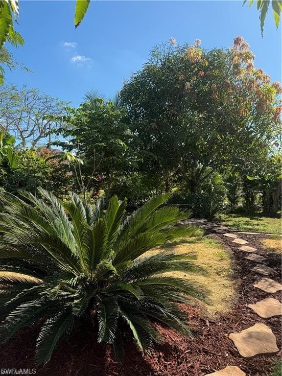 119 Flame Vine Dr, Naples, FL 34110-31