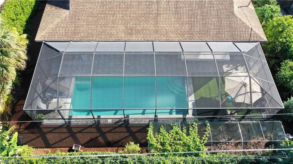 119 Flame Vine Dr, Naples, FL 34110-2