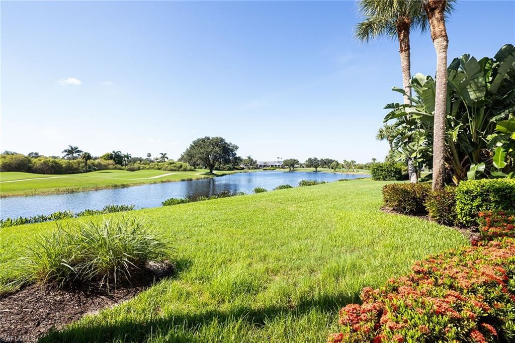 8470 Southbridge Dr 1, Estero, FL 33967-10