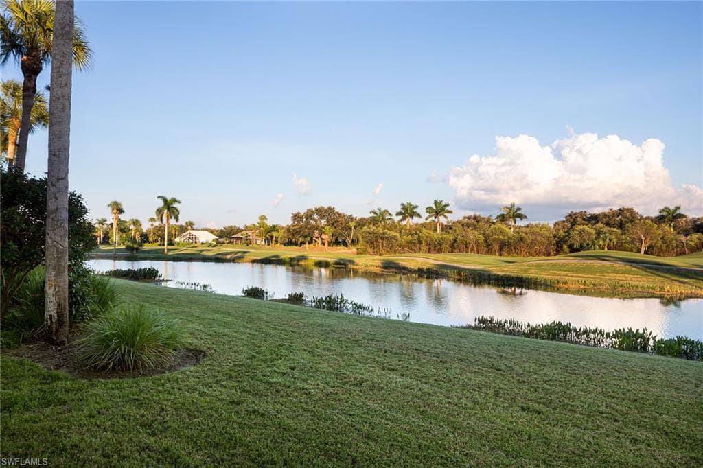 8470 Southbridge Dr 1, Estero, FL 33967-25