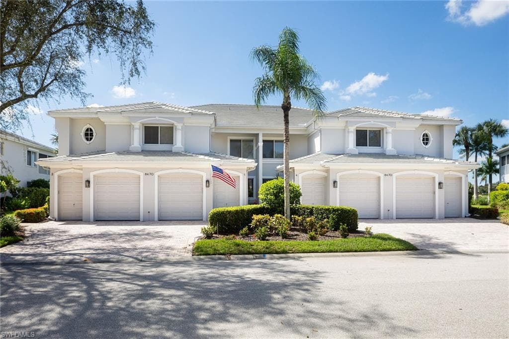 8470 Southbridge Dr 1, Estero, FL 33967-37